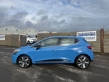 Used Renault Clio 2015 for sale - 77849924: Photo