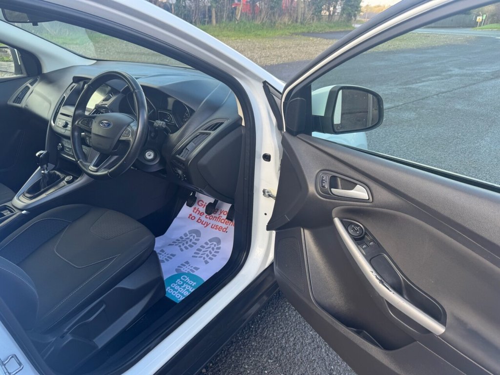 Used Ford Focus 2017 for sale - 76570117: Photo 10