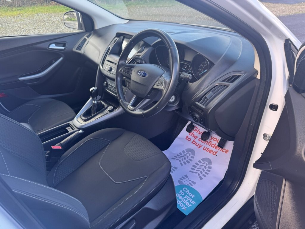 Used Ford Focus 2017 for sale - 76570117: Photo 9