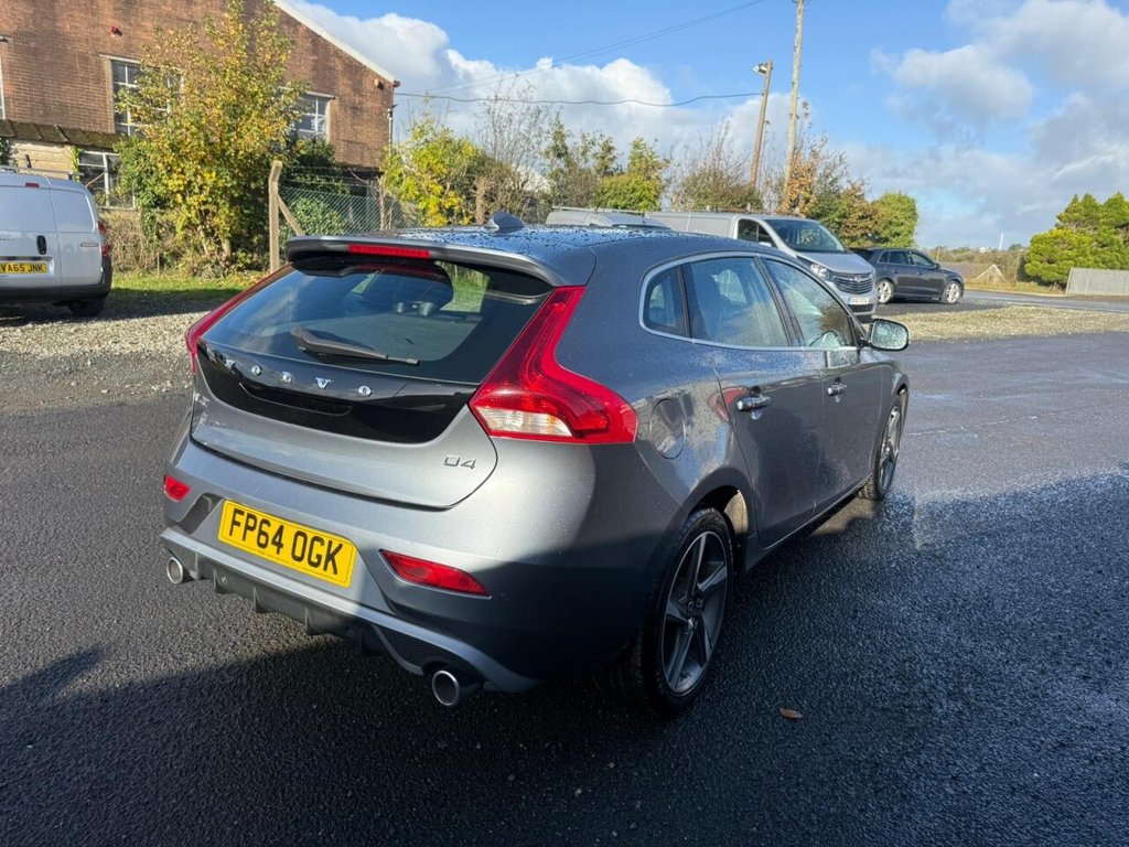 Used Volvo V40 2014 for sale - 76323437: Photo 7