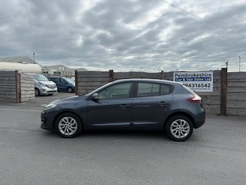 Used Renault Megane 2015 for sale - 75358928: Photo