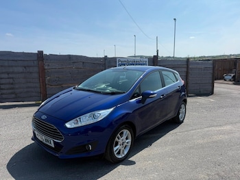 Used Ford Fiesta 2016 for sale - 79313732: Photo