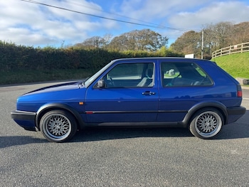 Used Volkswagen Golf 1991 for sale - 76482369: Photo