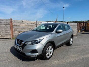 Used Nissan Qashqai 2018 for sale - 79210140: Photo