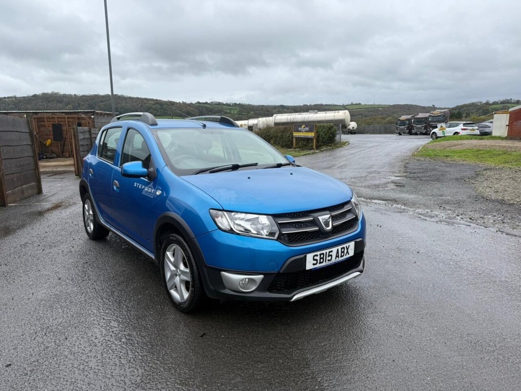 Used Dacia Sandero Stepway 2015 for sale - 76266972: Photo 1