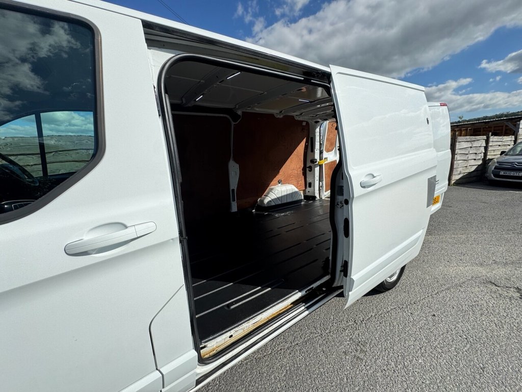 Used Ford Transit Custom 2016 for sale - 75877467: Photo 17
