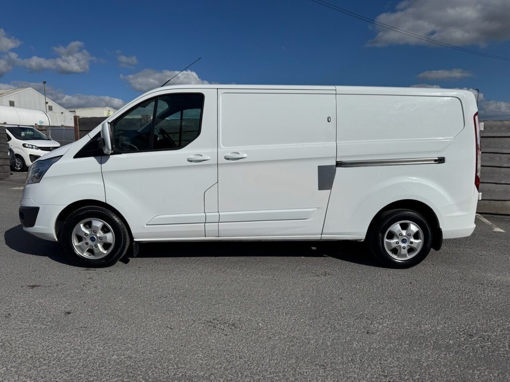 Used Ford Transit Custom 2016 for sale - 75877467: Photo 4