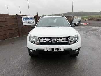 Used Dacia Duster 2018 for sale - 76883459: Photo