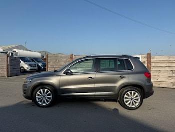 Used Volkswagen Tiguan 2015 for sale - 75502565: Photo