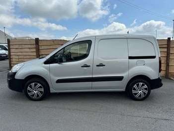 Used Citroen Berlingo 2018 for sale - 74734273: Photo