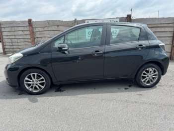 Used Toyota Yaris 2014 for sale - 74628683: Photo