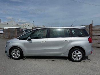 Used Citroen Grand C4 Picasso 2015 for sale - 78658263: Photo
