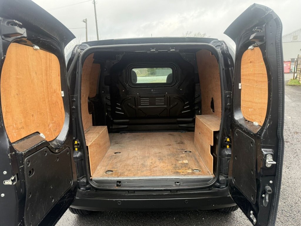 Used Fiat Fiorino 2021 for sale - 77263413: Photo 18