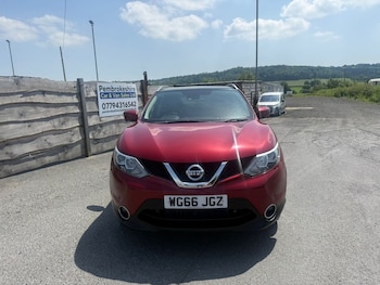 Used Nissan Qashqai 2017 for sale - 78943497: Photo