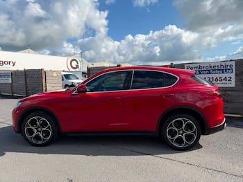 Used Alfa Romeo Stelvio 2019 for sale - 79843407: Photo