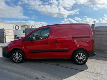 Used Citroen Berlingo 2018 for sale - 79530504: Photo
