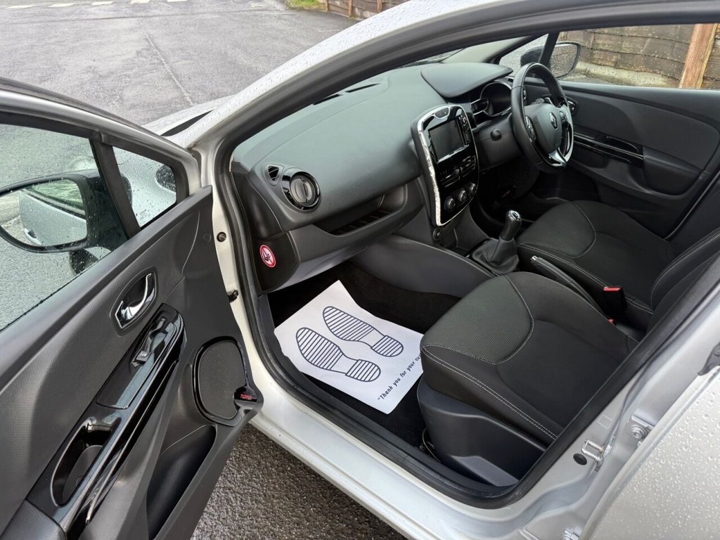 Used Renault Clio 2014 for sale - 77276286: Photo 11