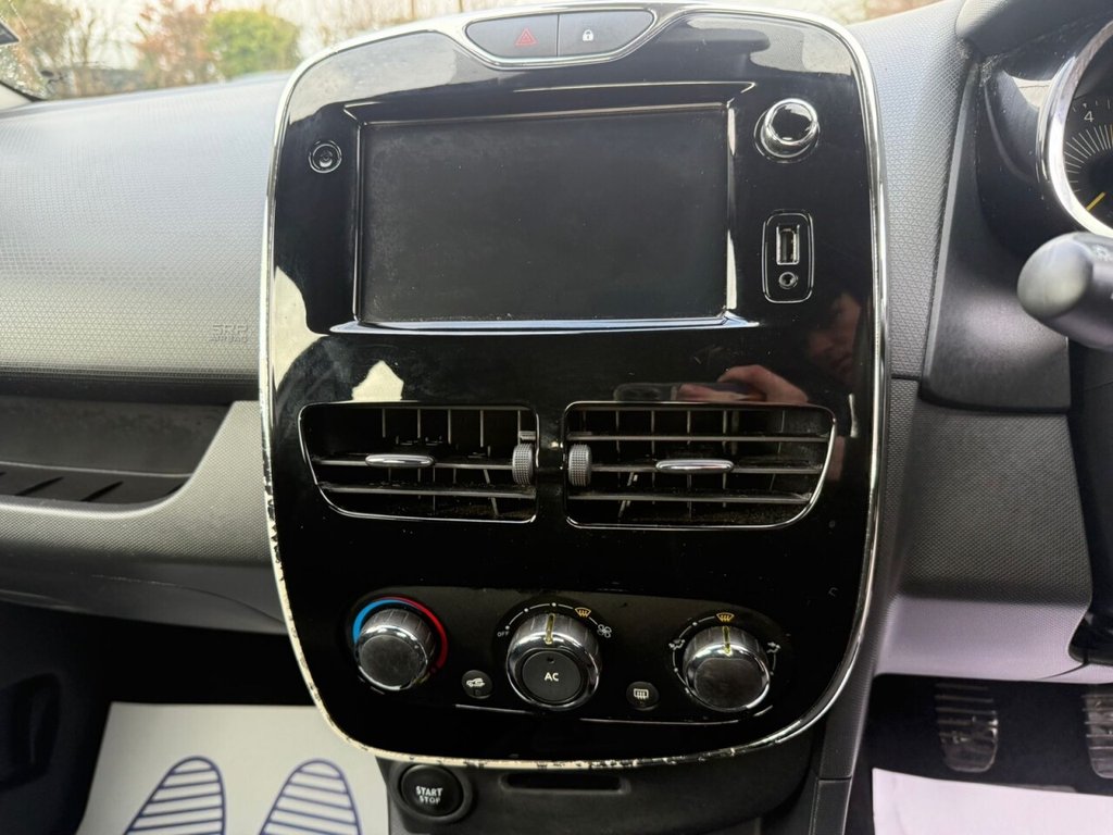 Used Renault Clio 2014 for sale - 77276286: Photo 14