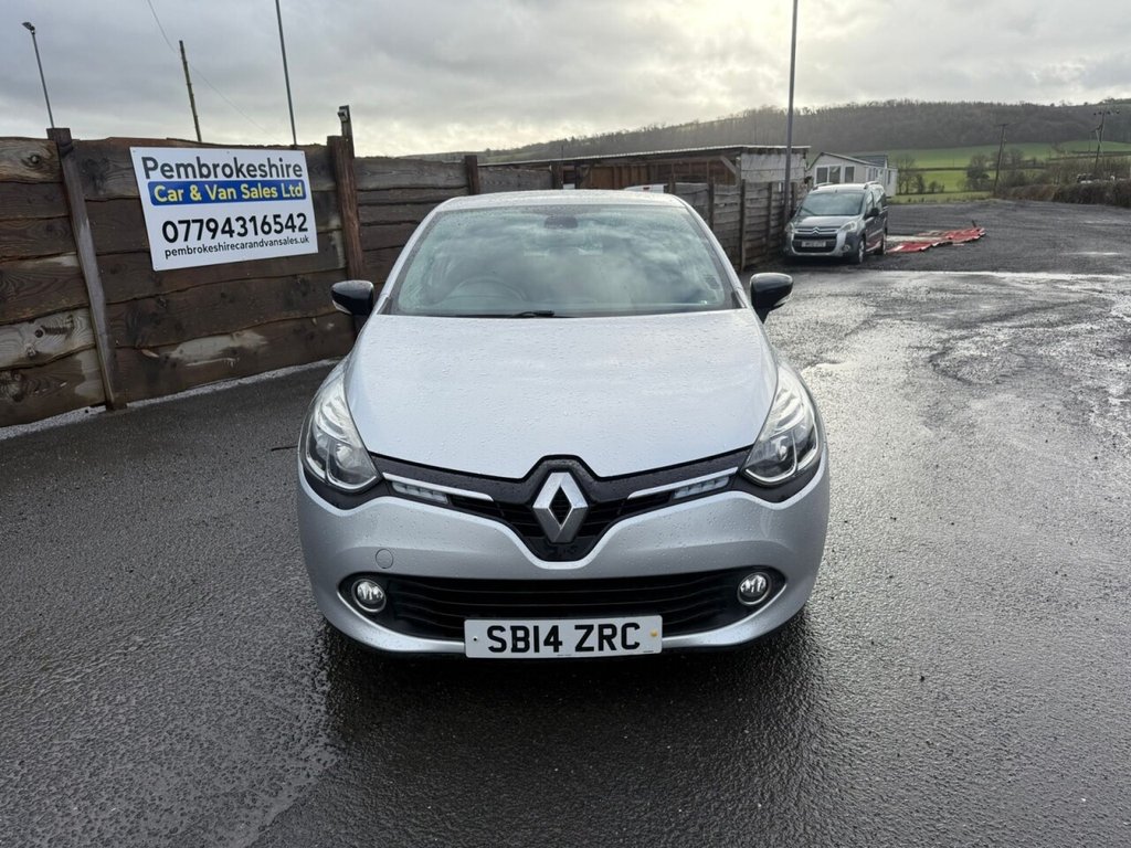 Used Renault Clio 2014 for sale - 77276286: Photo 2