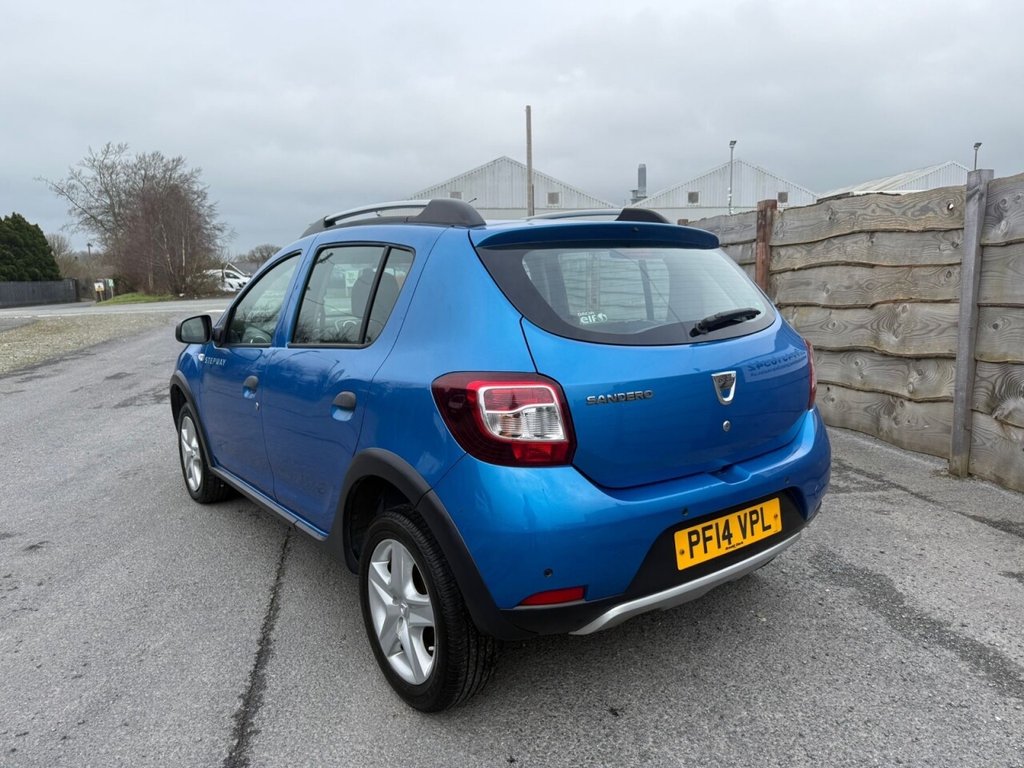 Used Dacia Sandero Stepway 2014 for sale - 77250466: Photo 5