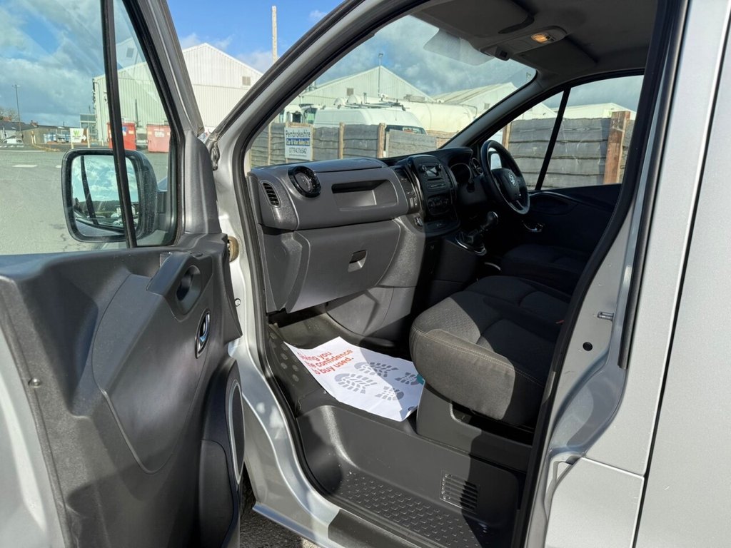 Used Vauxhall Vivaro 2017 for sale - 76323574: Photo 10