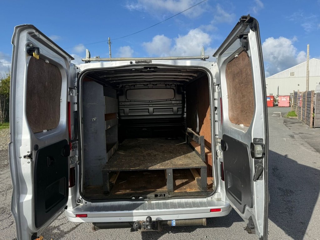 Used Vauxhall Vivaro 2017 for sale - 76323574: Photo 14