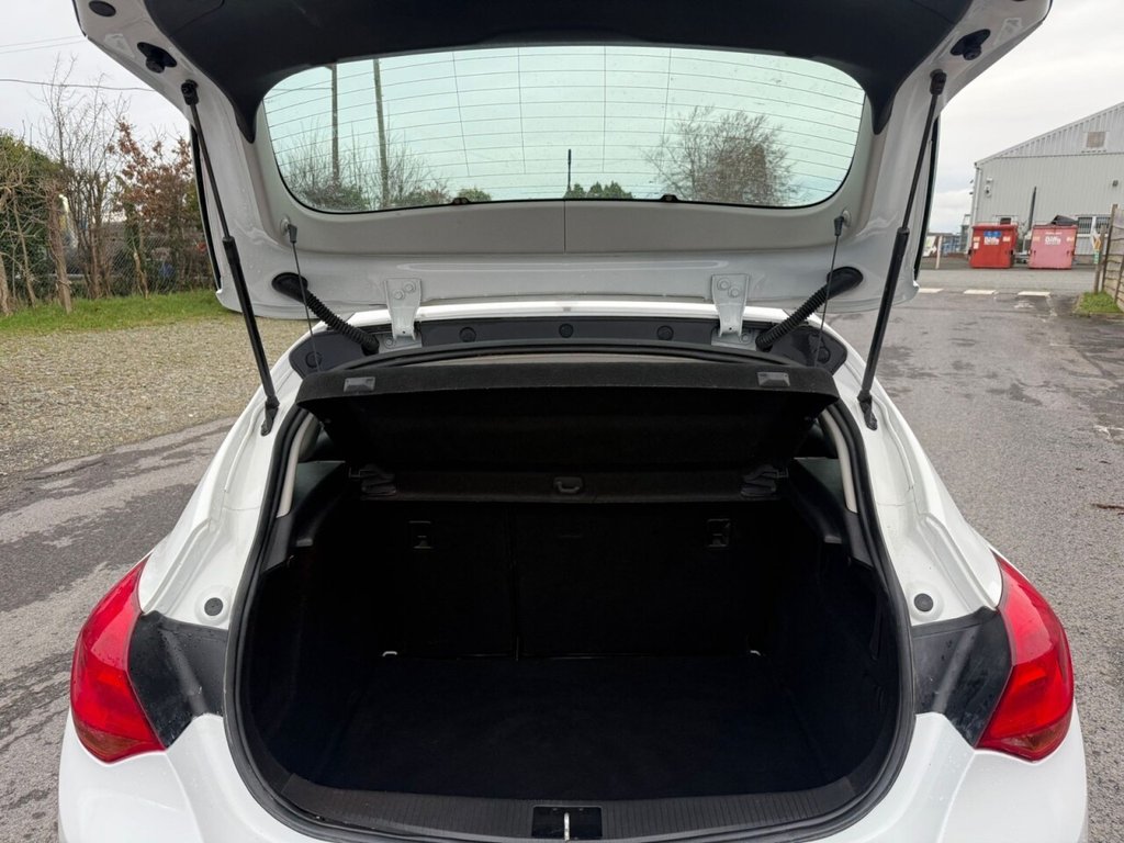 Used Vauxhall Astra 2013 for sale - 77014466: Photo 14