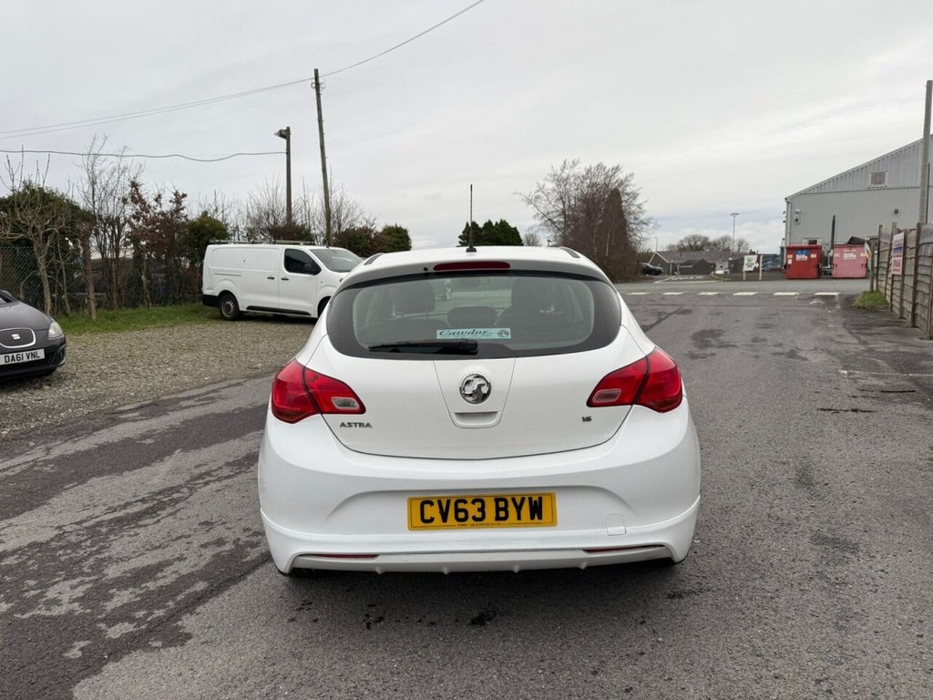 Used Vauxhall Astra 2013 for sale - 77014466: Photo 6