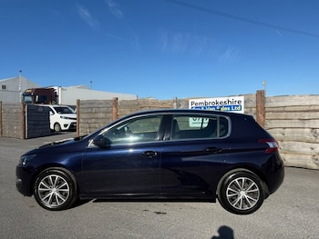 Used Peugeot 308 2015 for sale - 78272062: Photo