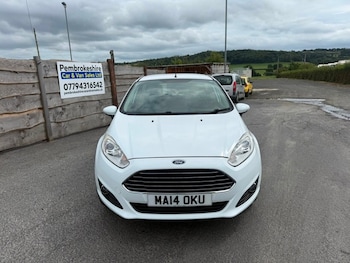 Used Ford Fiesta 2014 for sale - 79289292: Photo