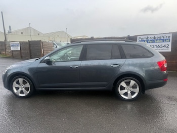 Used Skoda Octavia 2017 for sale - 77048958: Photo