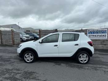 Used Dacia Sandero Stepway 2014 for sale - 75253633: Photo