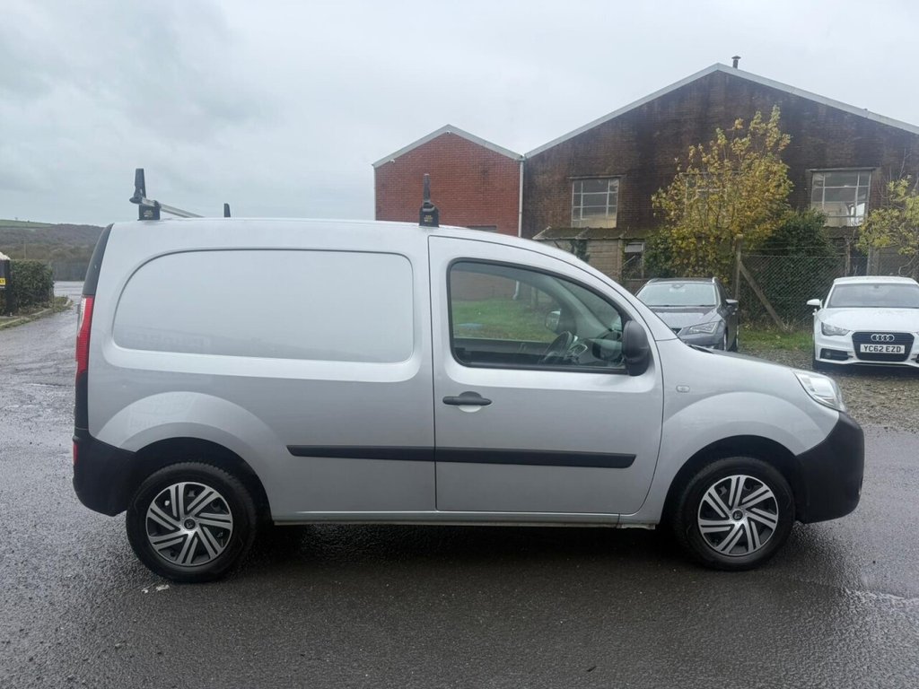 Used Renault Kangoo 2019 for sale - 76323514: Photo 8