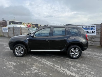 Used Dacia Duster 2016 for sale - 76496621: Photo