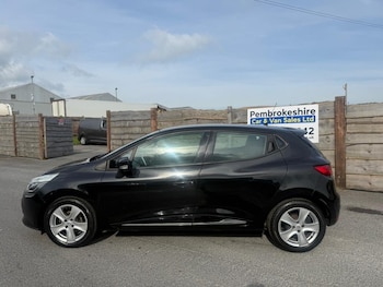 Used Renault Clio 2015 for sale - 78414063: Photo