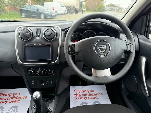 Used Dacia Sandero Stepway 2015 for sale - 76304287: Photo 11