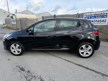 Used Renault Clio 2016 for sale - 77521396: Photo