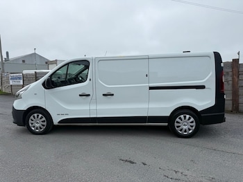 Used Renault Trafic 2017 for sale - 78726193: Photo