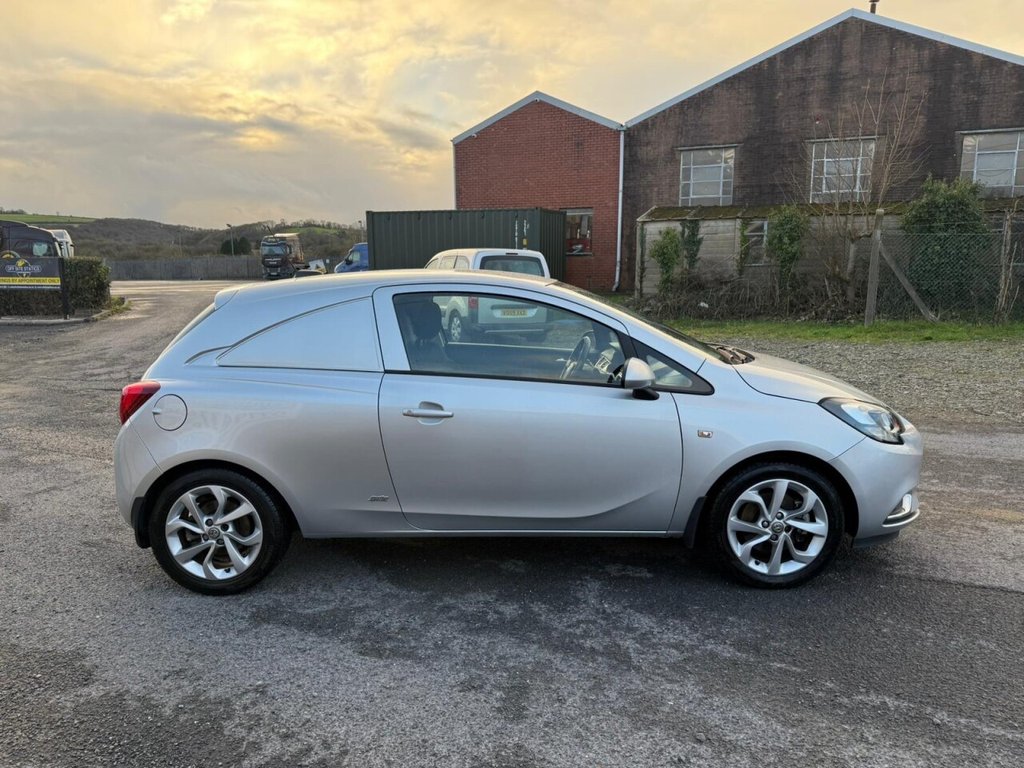 Used Vauxhall Corsa Van 2017 for sale - 76740200: Photo 8