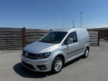 Used Volkswagen Caddy 2017 for sale - 79072276: Photo