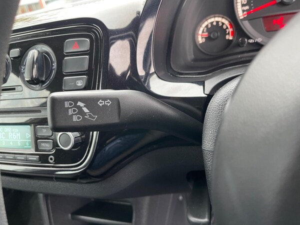 Used Volkswagen up! 2015 for sale - 75246365: Photo 23