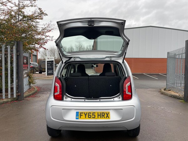 Used Volkswagen up! 2015 for sale - 75246365: Photo 39