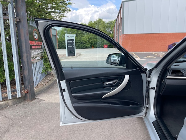 Used BMW 3 Series 2014 for sale - 74828961: Photo 65