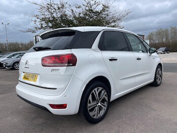Used Citroen C4 Picasso 2015 for sale - 77853925: Photo