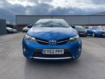 Used Toyota Auris 2013 for sale - 77799215: Photo