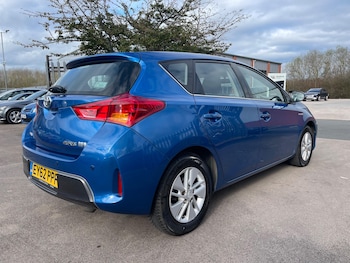 Used Toyota Auris 2013 for sale - 77799215: Photo