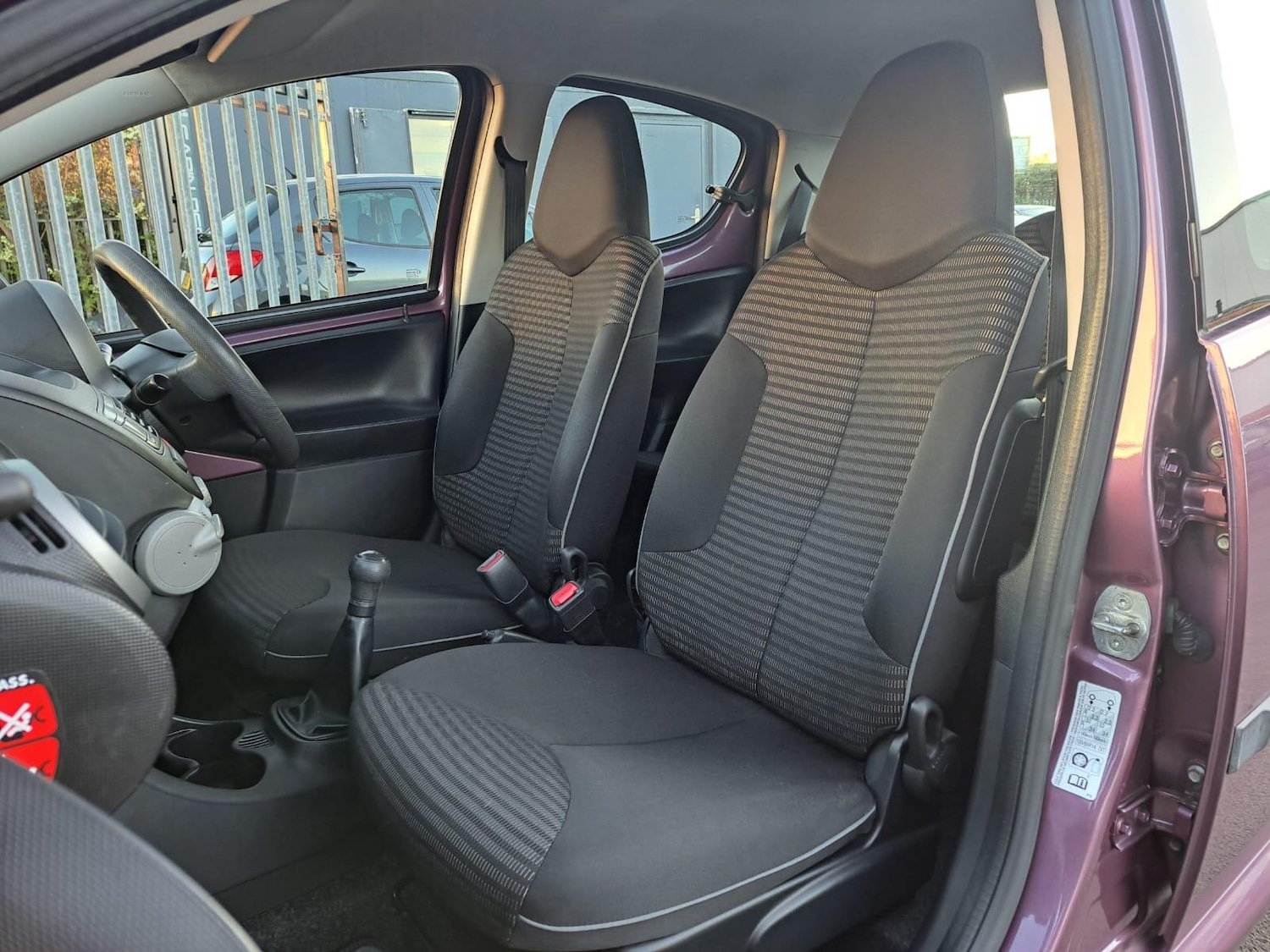 Used Peugeot 107 2014 for sale - 77097372: Photo 18