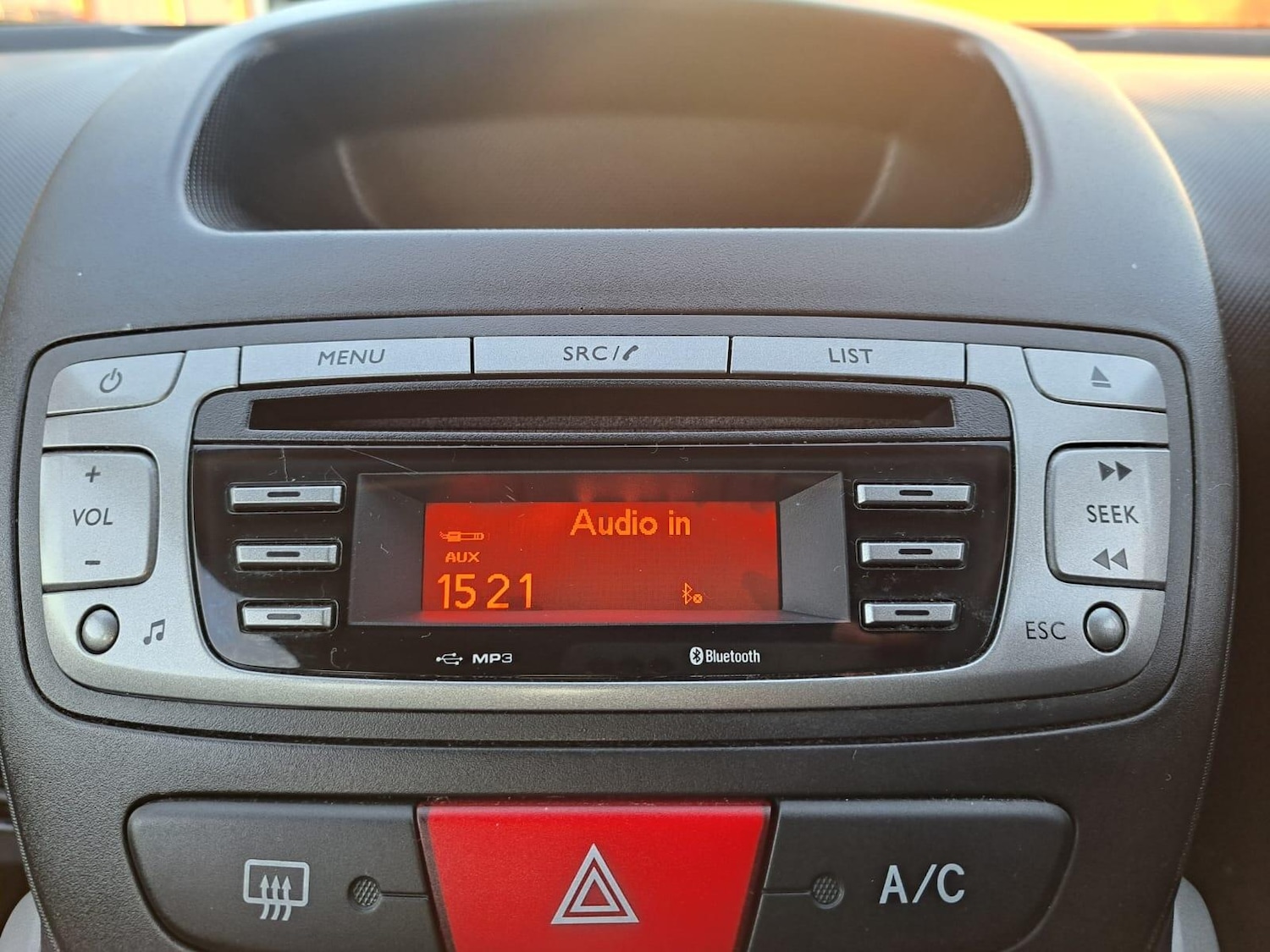 Used Peugeot 107 2014 for sale - 77097372: Photo 30