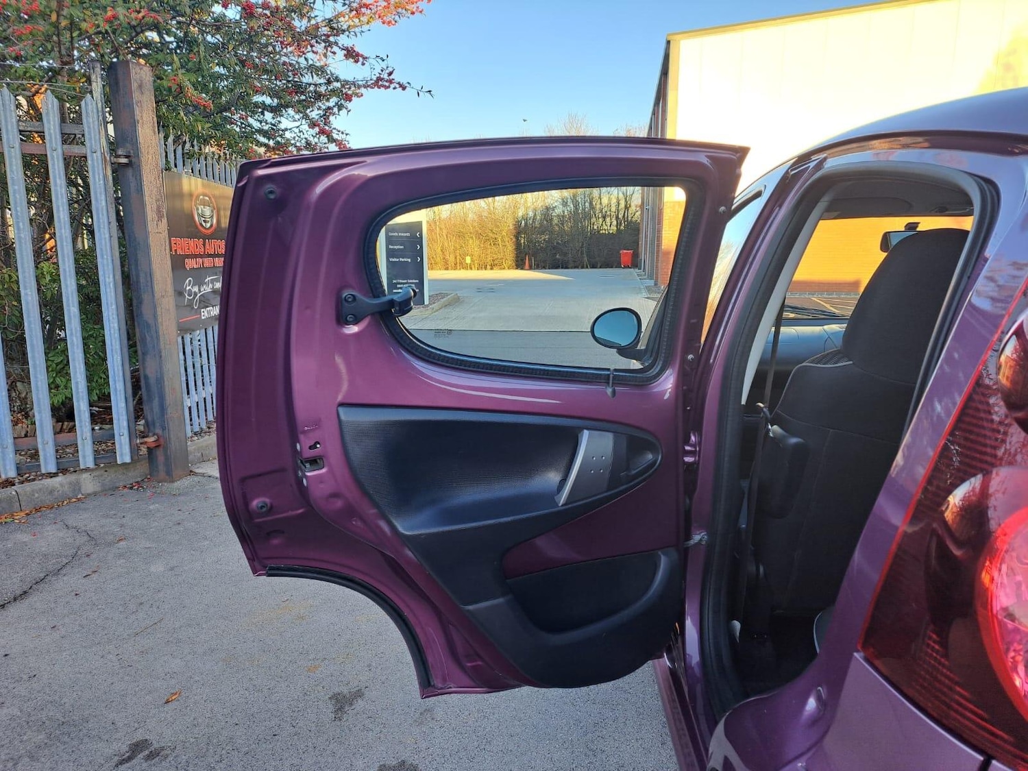 Used Peugeot 107 2014 for sale - 77097372: Photo 51