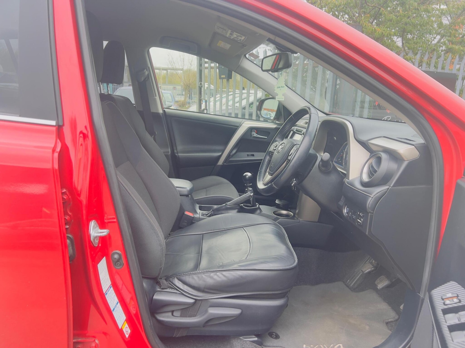 Used Toyota RAV4 for sale - 78214822: Photo 10